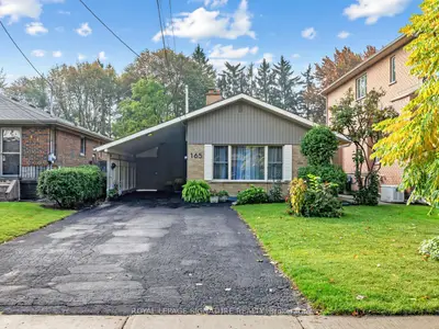 165 Wedgewood Drive, Toronto, On M2m 2h8