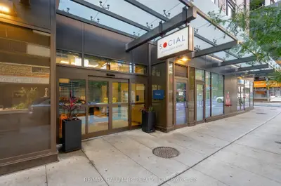 100 Dalhousie Street 709, Toronto, On M5b 0c7