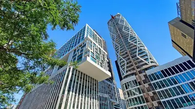 238 Simcoe Street W 1406, Toronto, On M5t 0e2