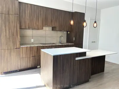 5 St Joseph Street 1304, Toronto, On M4y 1j6