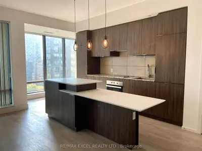 5 St Joseph Street 1304, Toronto, On M4y 1j6