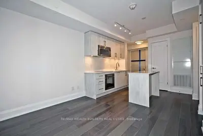 88 Cumberland Street 905, Toronto, On M5r 1a3