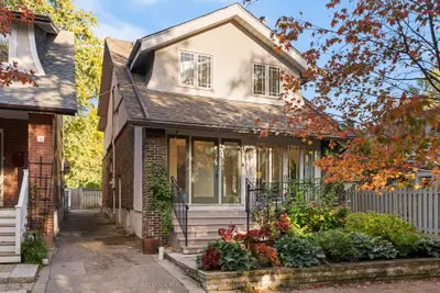 9 Cornish Road, Toronto, On M4t 2e3