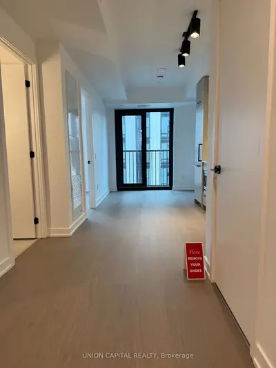 91 Montclair Avenue 2101, Toronto, On M5p 0b1