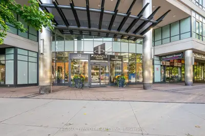 16 Yonge Street 1608, Toronto, On M5e 2a1