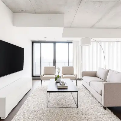 111 Bathurst Street 1004, Toronto, On M5v 2r1
