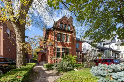 228 St. George Street 5, Toronto, On M5r 2n5
