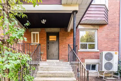 32 Thome Crescent, Toronto, On M6h 2s5