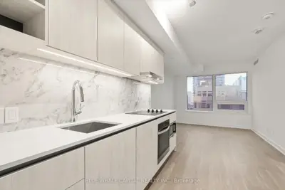 8 Wellesley Street W 1511, Toronto, On M4y 0j5