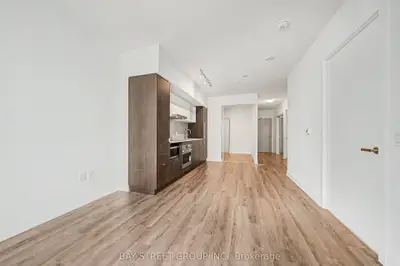 138 Downes Street 806, Toronto, On M5e 0e4