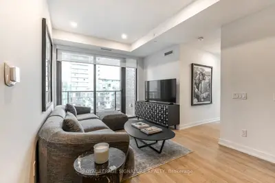 35 Parliament Street 608, Toronto, On M5a 0z5