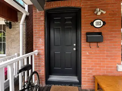1113 Davenport Road 4, Toronto, On M6g 2c3