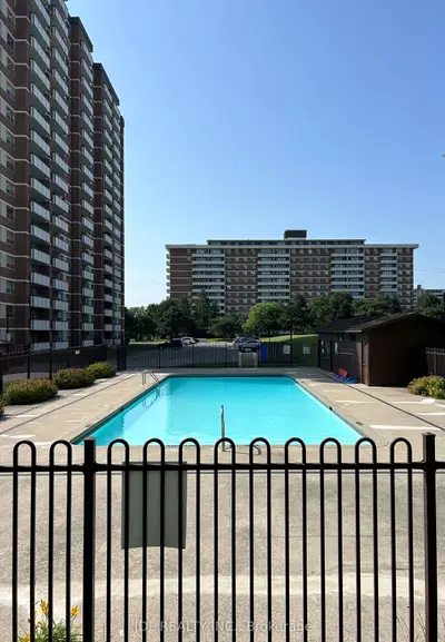 505 Cummer Ave Avenue #707 Bedroom A, Toronto, On M2k 2l8