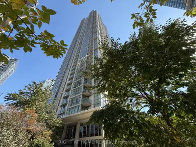 35 Mariner Terrace 2905, Toronto, On M5v 3v9
