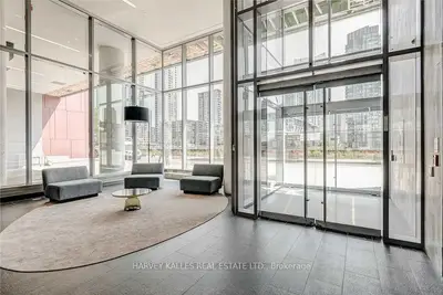 576 Front Street W 726, Toronto, On M5v 0p8