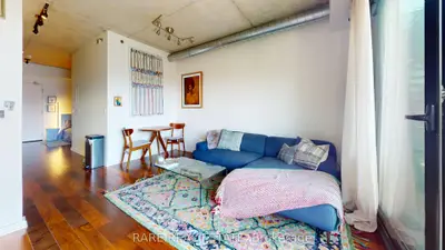 47 Lower River Street 542, Toronto, On M5a 0g1