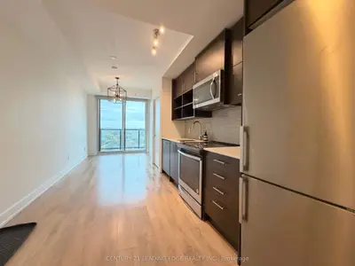 128 Fairview Mall Drive 1206, Toronto, On M2j 0e8