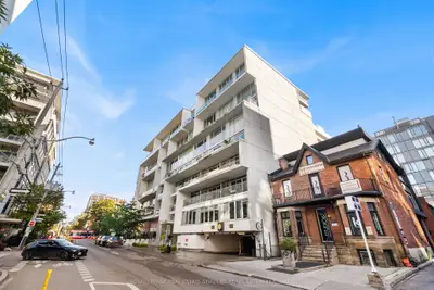 75 Portland Street 205, Toronto, On M5v 2m9
