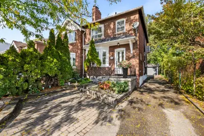 770 Eglinton Avenue E, Toronto, On M4g 2k7