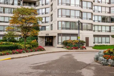 1101 Steeles Avenue W 210, Toronto, On M2r 3w5