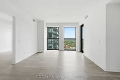 25 Frederick Todd Way 1407, Toronto, On M4g 0c9