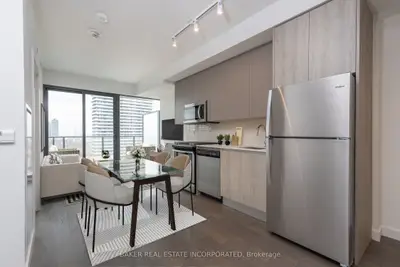 2a Church Street 1601, Toronto, On M5e 0e1