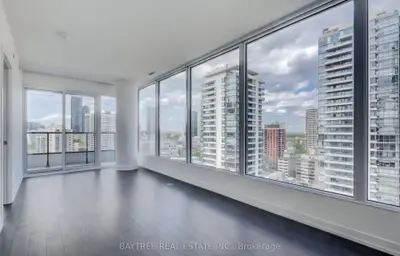 85 Wood Street 2706, Toronto, On M4y 0e8