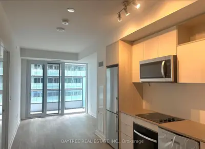 70 Princess Street 2214, Toronto, On M5a 0x6