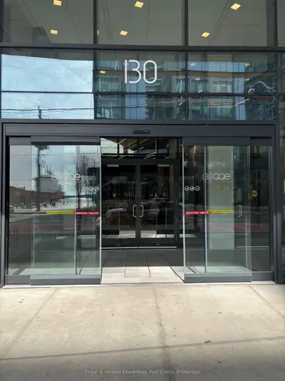 130 Queens Quay E 516, Toronto, On M5a 0p6