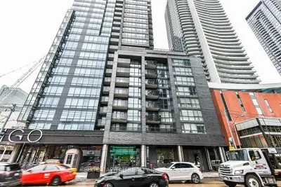 295 Adelaide Street W 814, Toronto, On M5v 1p7