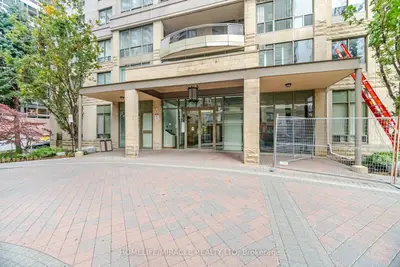 260 Doris Avenue 301, Toronto, On M2n 6x9