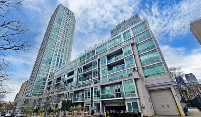 120 Homewood Avenue 2206, Toronto, On M4y 2j3