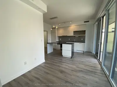 435 Richmond Street W 405, Toronto, On M5v 0n3