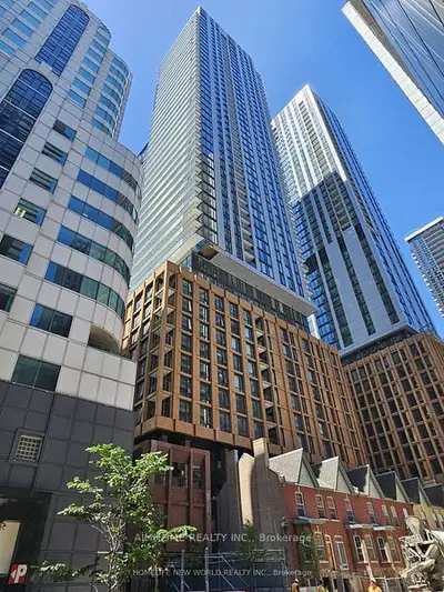8 Widmer Street 1212, Toronto, On M5v 0w6