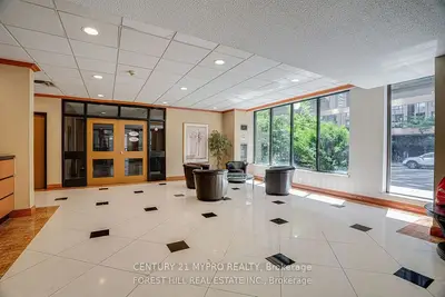 633 Bay Street 312, Toronto, On M5g 2g4