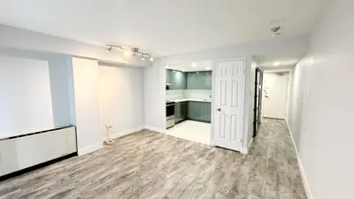 705 King Street W 608, Toronto, On M5v 2w8