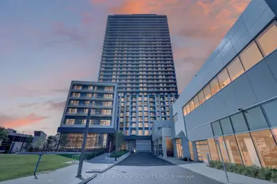 5858 Yonge Street Th08, Toronto, On M2m 0c6