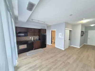 126 Simcoe Street 3007, Toronto, On M5h 4e6