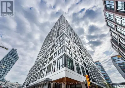 15 Richardson Street 2005, Toronto, On M5a 0y5