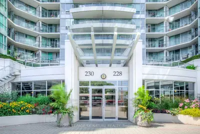 225 Queens Quay W 805, Toronto, On M5j 2x1