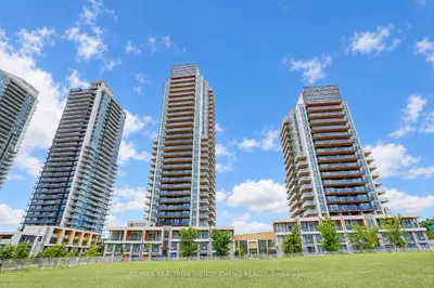 27 Mcmahon Drive 2802, Toronto, On M2k 0j2