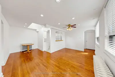461 Eglinton Avenue E 2, Toronto, On M4p 1m8
