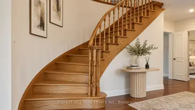 10 Teagarden Court, Toronto, On M2n 5z9
