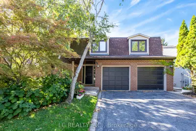 141 Mossgrove Trail, Toronto, On M2l 2w6