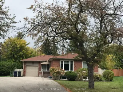68 Transwell Avenue, Toronto, On M2r 2k2