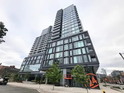 50 Power Street 917, Toronto, On M5a 0v3