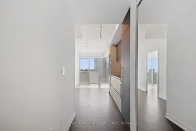 319 Jarvis Street 1816, Toronto, On M5b 2c2