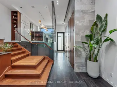 336 Melrose Avenue, Toronto, On M5m 1z4