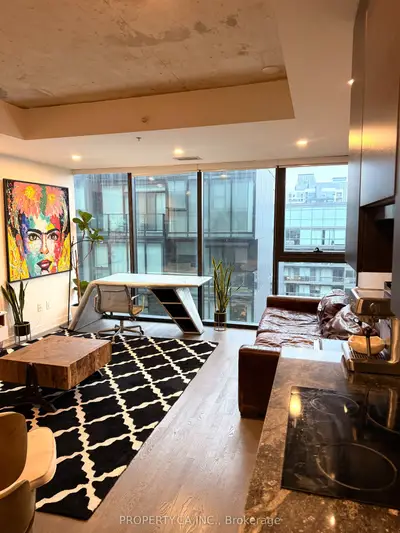 629 King Street W 1010, Toronto, On M5v 0g9