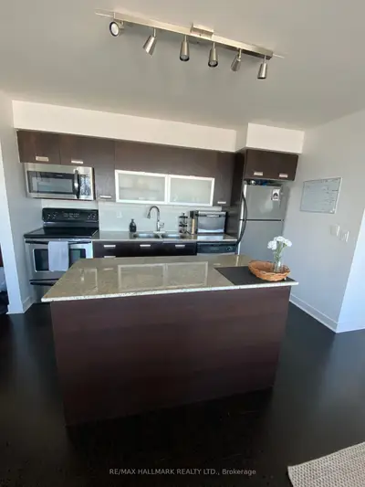 80 Western Battery Road 1807, Toronto, On M6k 3s1